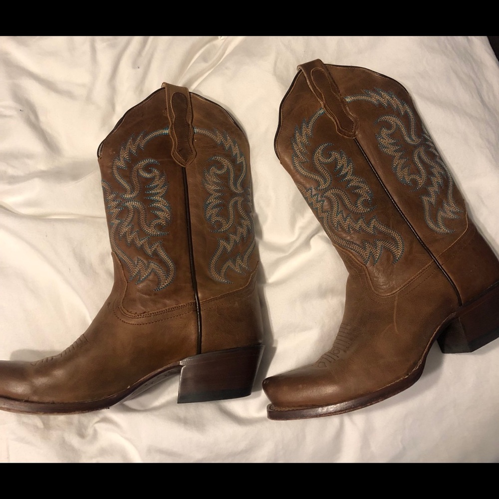 Nocona cowgirl boot